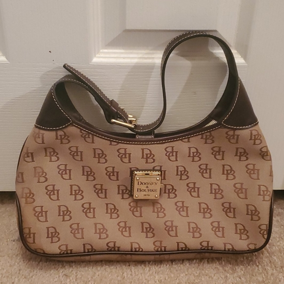 Signature Canvas Dooney & Bourke Hobo Shoulder Bag - Picture 2 of 8